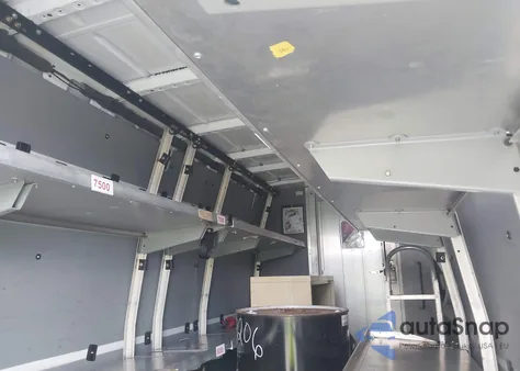 2011 Mercedes-Benz Sprinter 2500 High Roof z USA, uszkodzony, nr VIN WD3PE8CB5B5590627